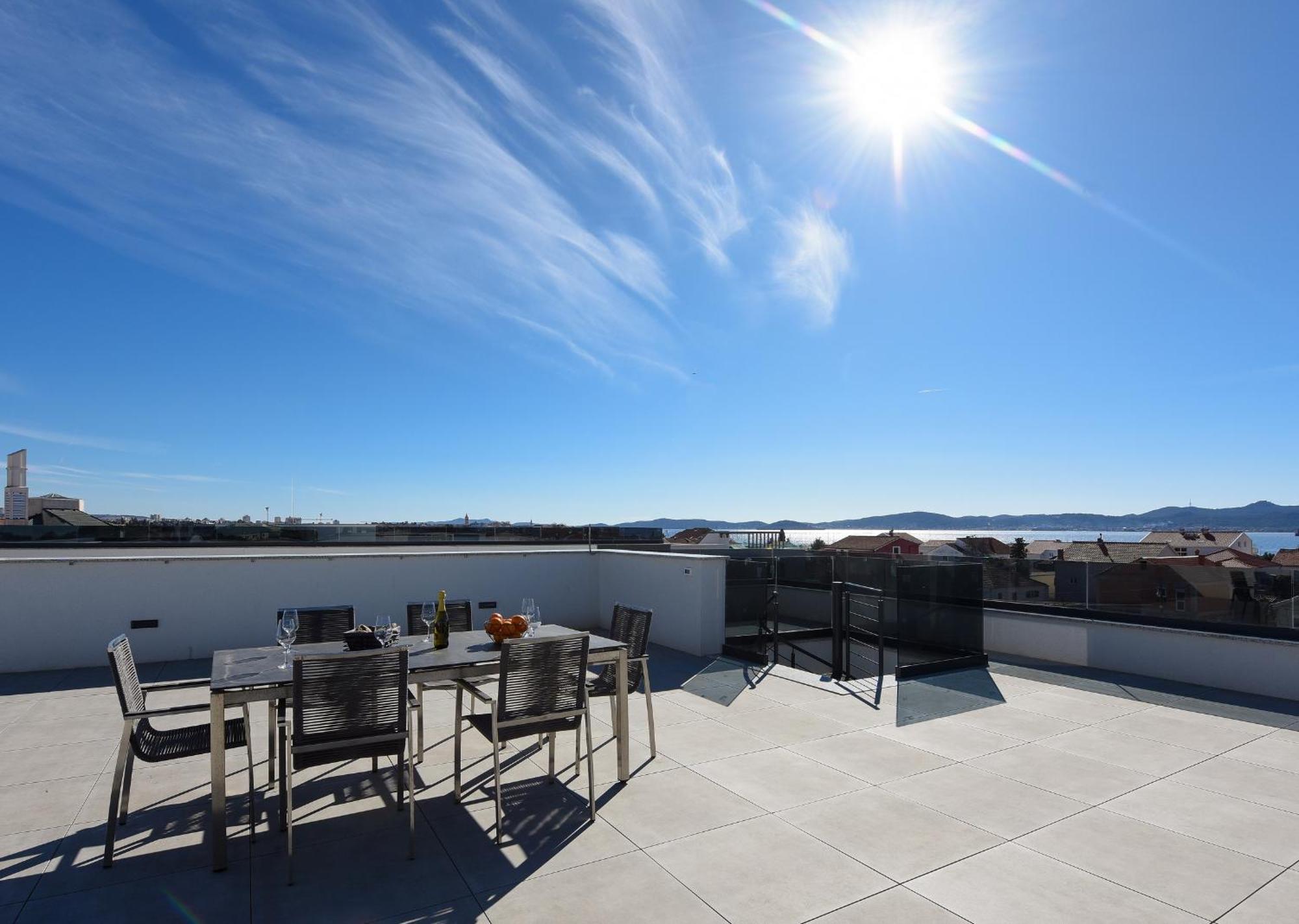 Fux Luxury Rooftop Terrace Jacuzzi & Bbq Zadar Exteriör bild